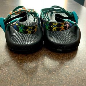Grateful Dead Women’s size 8 Chacos ZX/2 Sandals